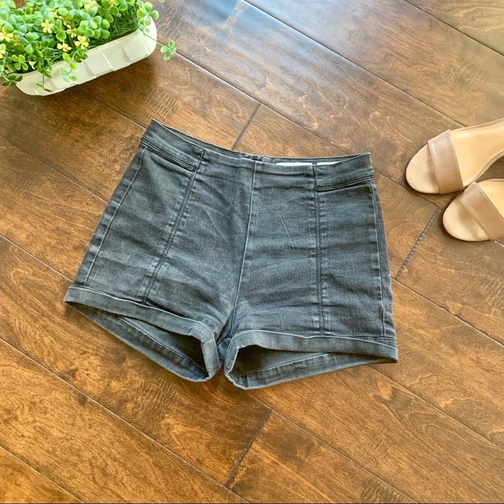 {Bullhead} High Rise Short Short